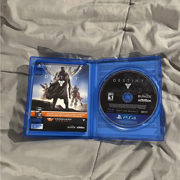 Destiny 1 (Sony PlayStation 4, 2014) - Excellent Condition - Picture 2 of 3